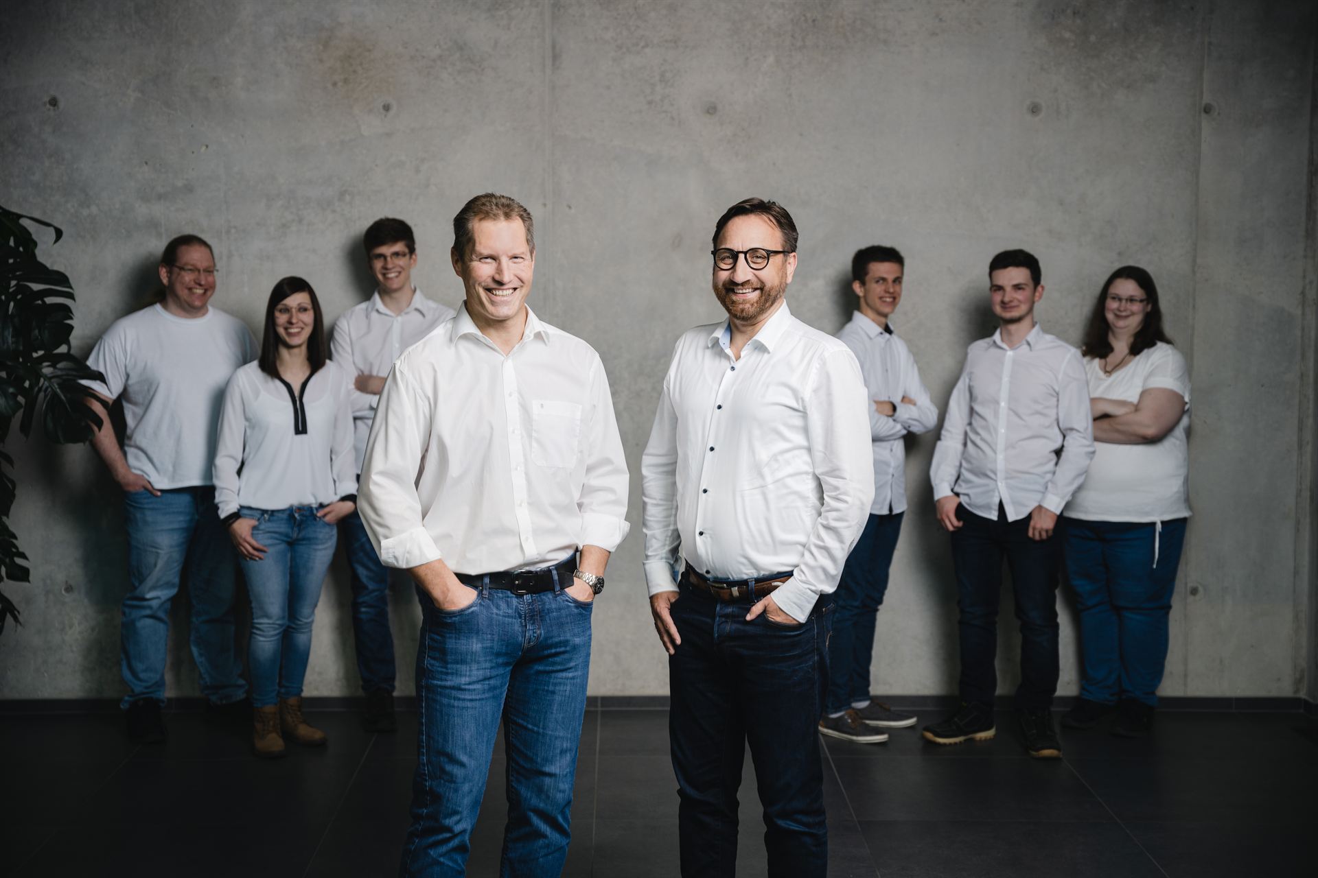 Das LEANIO Team